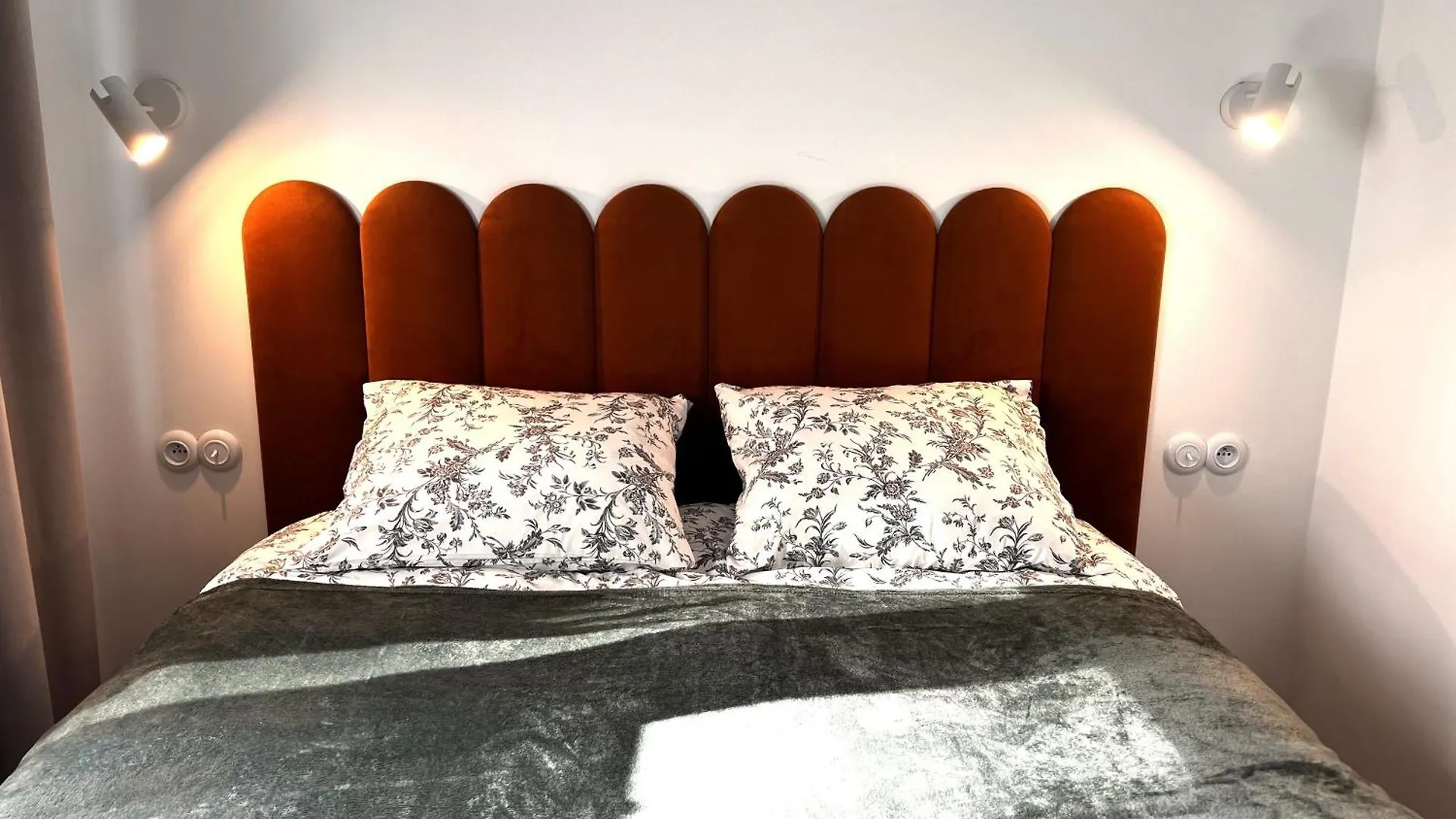Warszawa Srodmiescie Pl. Zbawiciela Apartment Warsaw